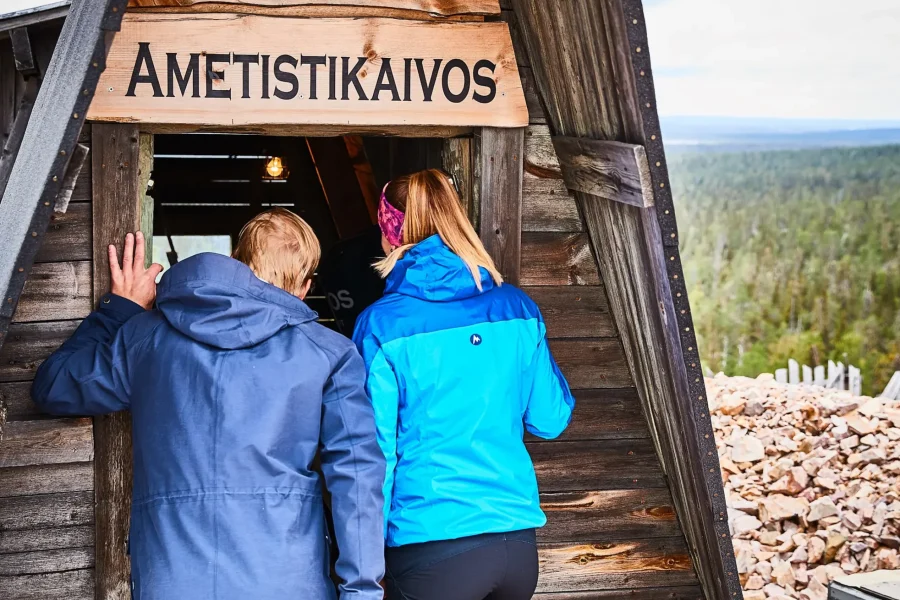 Visitors searching for amethysts at the Luosto Amethyst Mine in Lapland